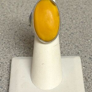 Vintage Sterling Silver Size 6 Ring W/ Butterscotch Cabochon Amber